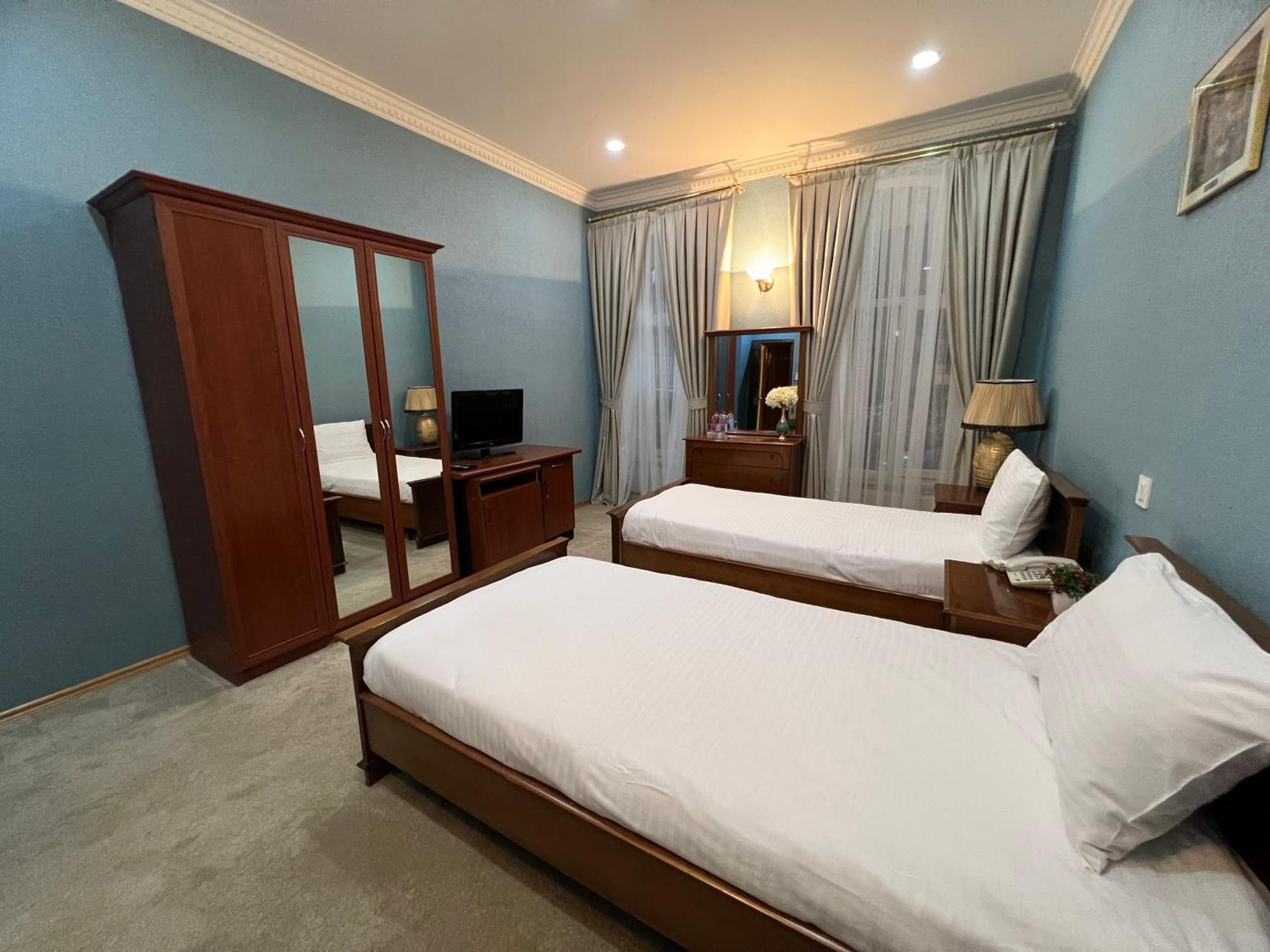 Swan Hotel Baku Ngoại thất bức ảnh