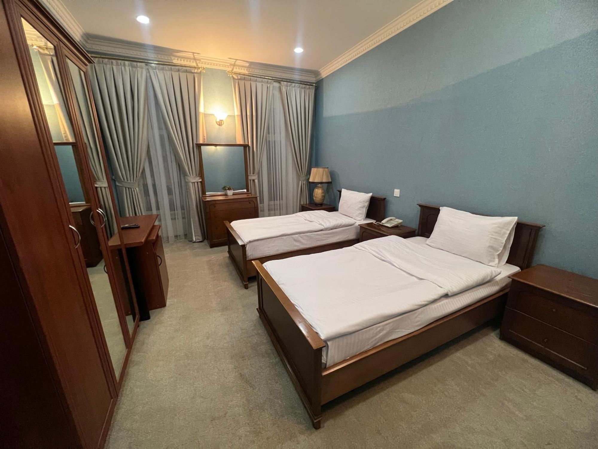 Swan Hotel Baku Ngoại thất bức ảnh